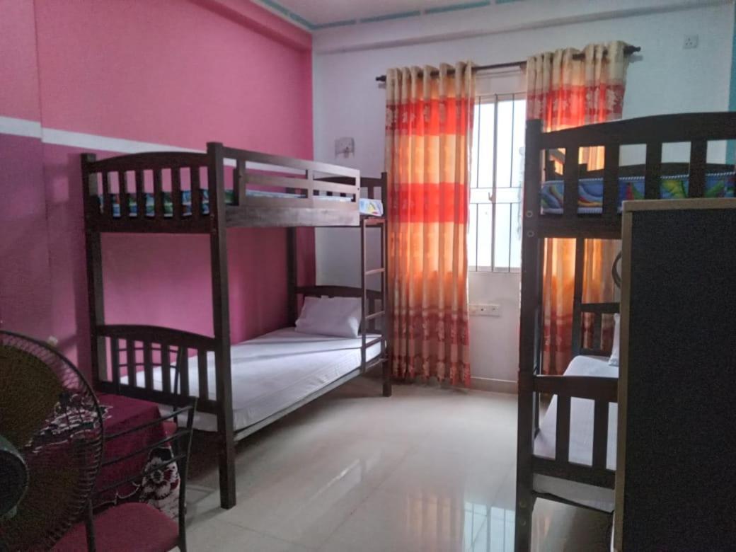 Le Petit Hotel & Restaurant Negombo Exterior photo